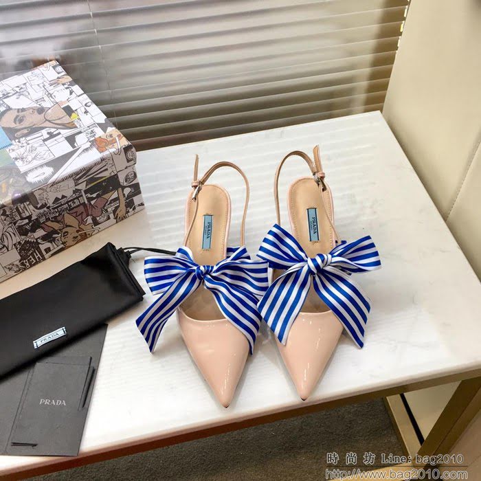PRADA普拉達 2019早春新款 蝴蝶結絲帶 百搭款 高跟涼鞋 牛漆皮 女尖頭鞋 一鞋兩穿  ljl1463